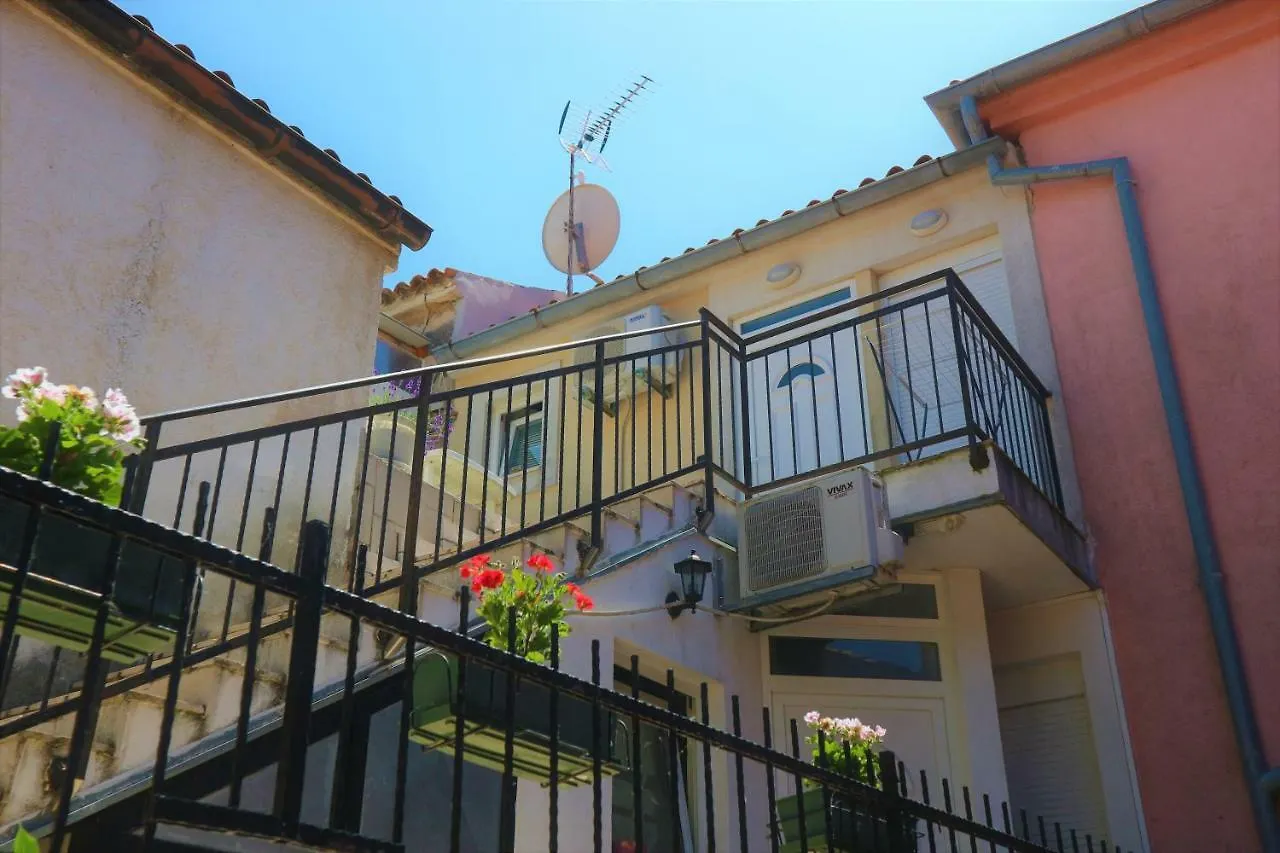 Apartman Sunshine Apartment Medulin 0*,  Croatia